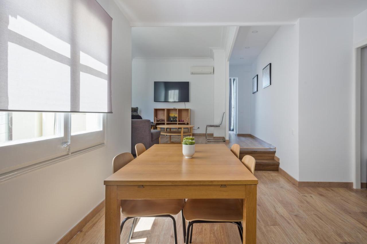 Blau Atic Apartment Barcelona Exteriör bild